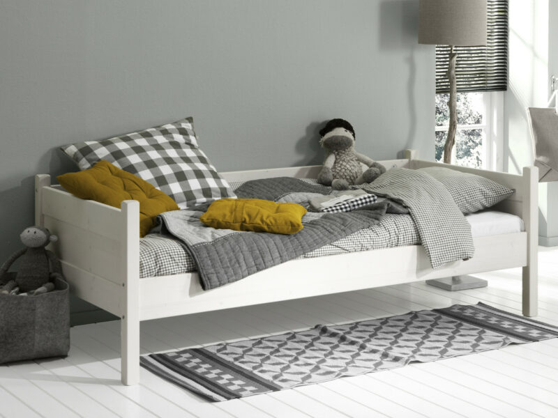 Alta bedbank stevig kinderbed white wash massief hout