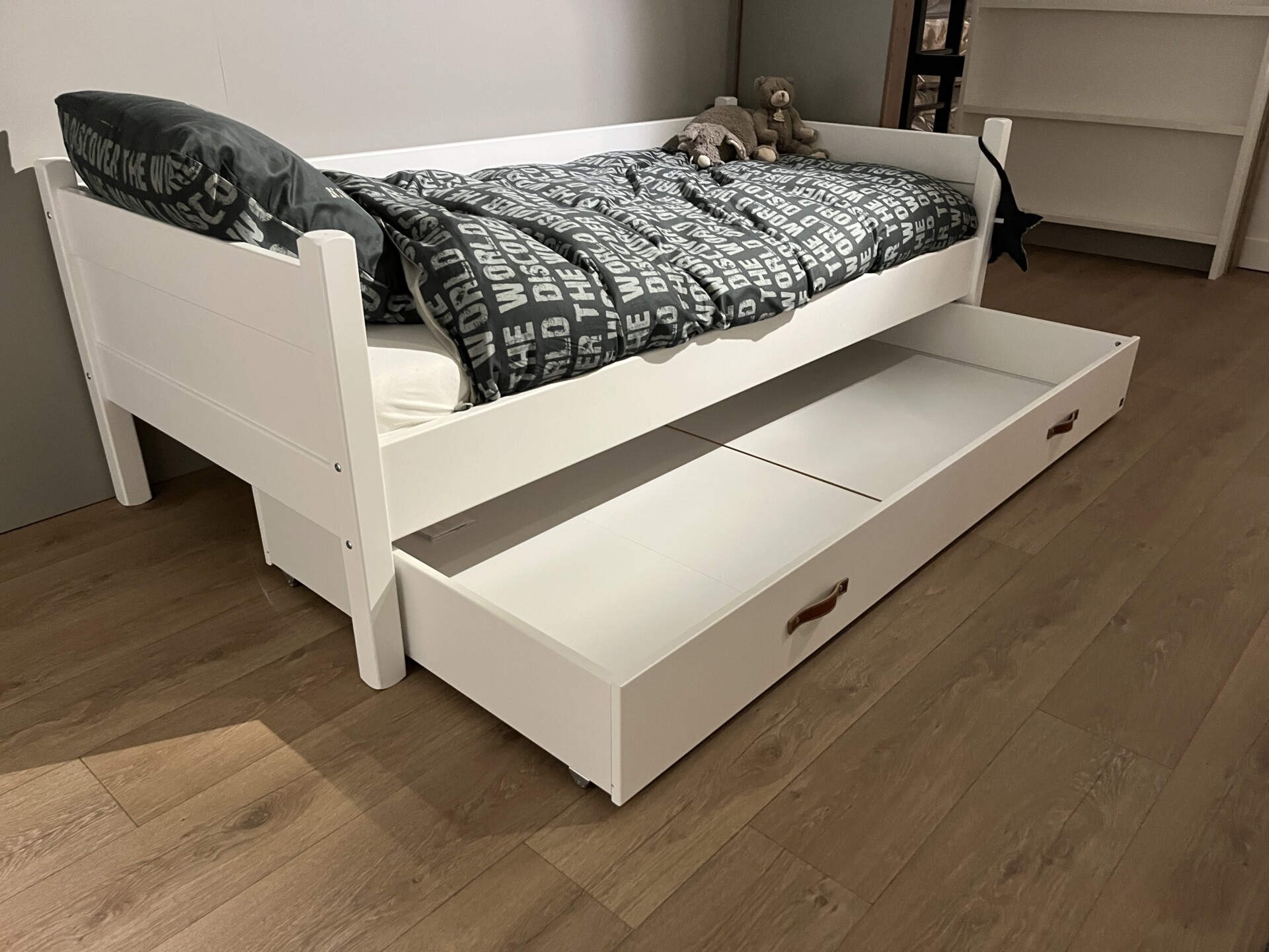 Alta Bedbank met (matras) lade Snow White - Showmodel - Meubelen